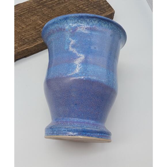Lovely Studio Art Pottery Vase Signed RS Blue Lavender Decor - Picture 7 of 7